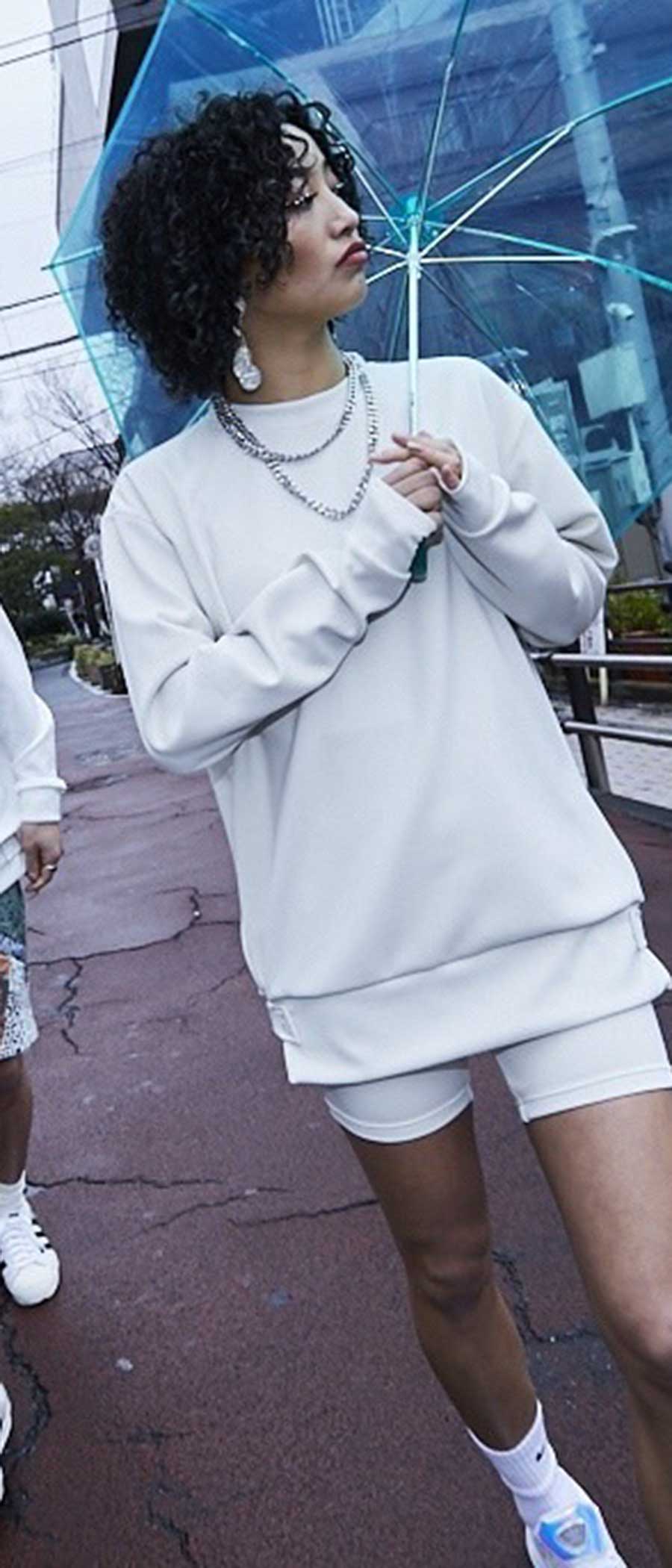 ビデオ